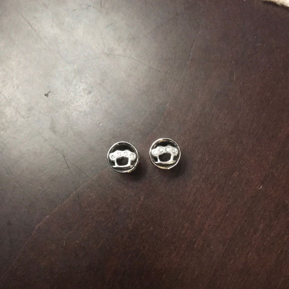 Nwot brass knuckle plugs - Picture 2 of 3